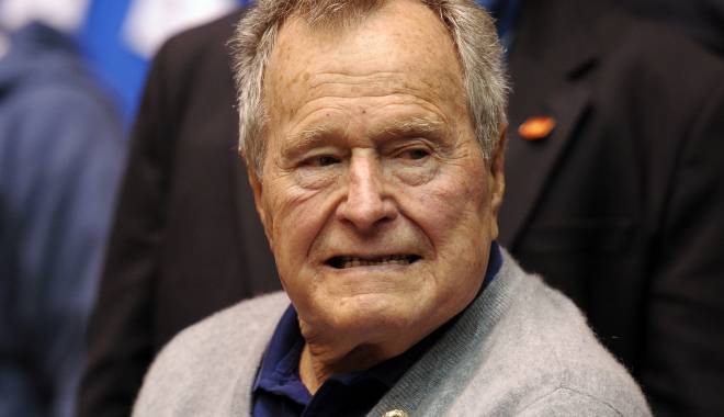 George H.W. Bush a fost externat - georgeh-1420043778.jpg