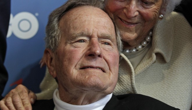 George H.W. Bush a părăsit unitatea de îngrijiri intensive - georgehwbush-1356873293.jpg