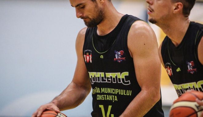 Georgian Păun rămâne la BC Athletic Constanța - georgian-1566328854.jpg