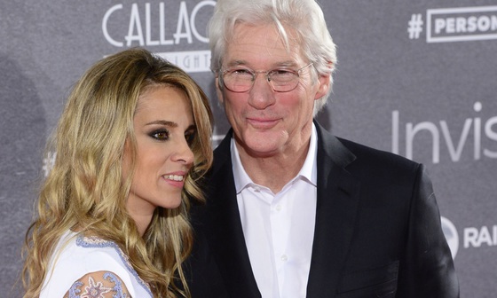 Richard Gere, din nou tată, la 69 de ani - gere-1533742019.jpg