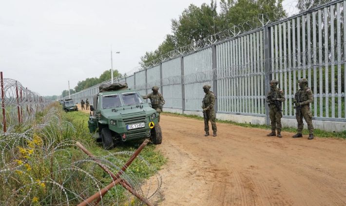 Germania va trimite militari pentru a consolida securitatea la frontiera de est a Poloniei - germania-1765733952.webp