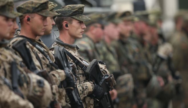 Germania creşte nivelul de alertă pentru trupele din forţa de reacţie rapidă a NATO - germanianato-1645369980.jpg