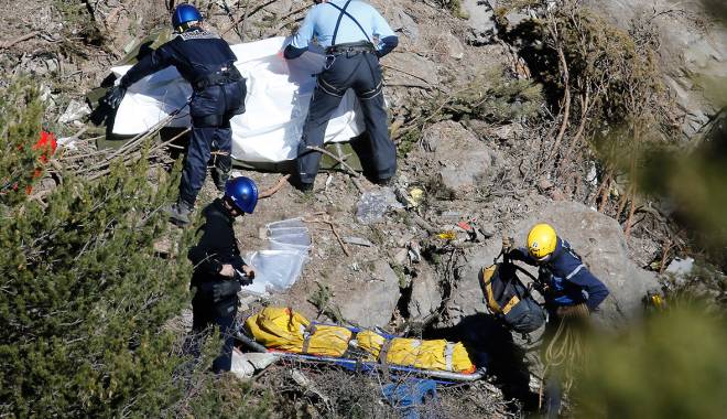 Avion prăbușit în Alpi. Înregistrări audio: 