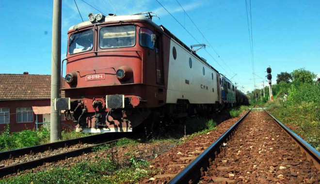 Gest necugetat! A sărit din tren și a rămas fără un picior - gest-1399310577.jpg