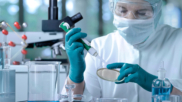 În alertă! Virusul Zika face ravagii - getty032513labtechnician-1452946901.jpg