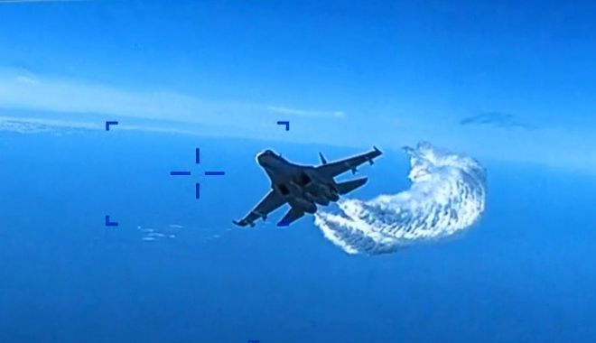 Ucrainenii au doborât un avion de luptă rusesc deasupra Mării Negre