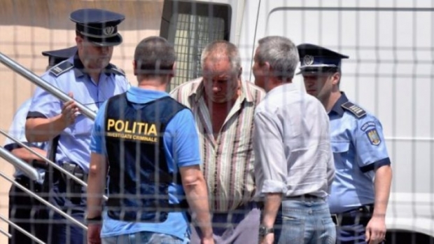 Gheorghe Dincă a ajuns la INML pentru expertiza psihiatrică - gheorghedincacriminalcaracal720x-1564643988.jpg