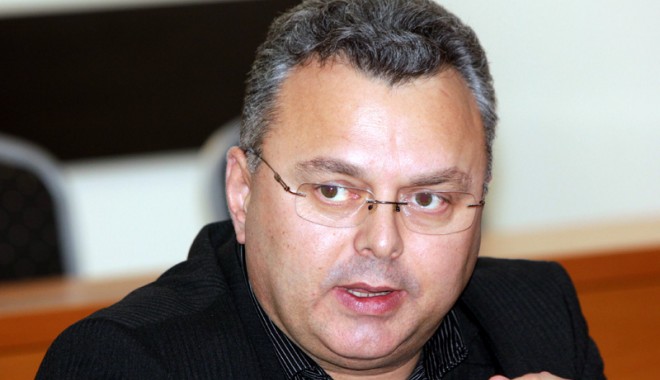 Liberalii susțin că respectă măsurile de dreapta promovate în programul de guvernare - gheorghedragomir1-1384357810.jpg
