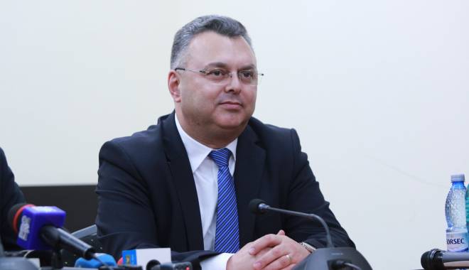 Pe cine a votat președintele PNL Constanța, Gheorghe Dragomir, la șefia PNL - gheorghedragomir1-1418912884.jpg
