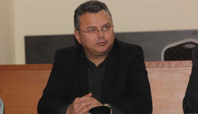 Aleșii locali ai PNL sprijină proiectele de dezvoltare regională - gheorghedragomir21360252458-1382701149.jpg