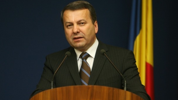 România se poate finanța și nu ia împrumuturi la orice dobândă - gheorgheialomitianu-1325777215.jpg