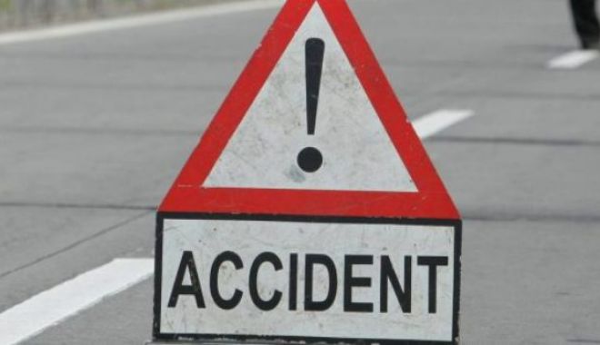 Un bărbat de 37 de ani le-a declarat poliţiştilor că el a condus autoturismul care a accidentat mortal un pieton - ghidaccidentrutier-1673706535.jpg