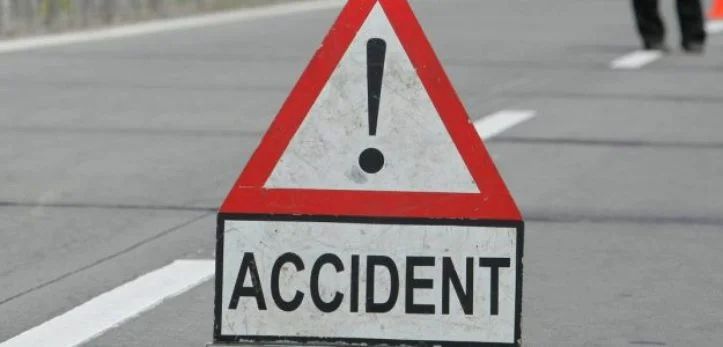 UPDATE Accident rutier pe strada Ecaterina Varga, din Constanța. Intervine Detașamentul Fripis - ghidaccidentrutier-1755950619.jpg