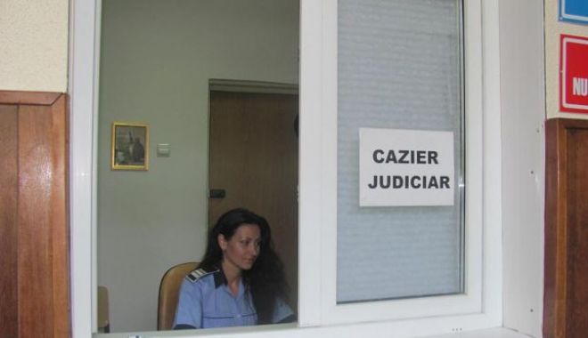 Avarie la sistemul informatic de la caziere / Ce spune Poliția - ghiseucazierjudiciar-1542109381.jpg