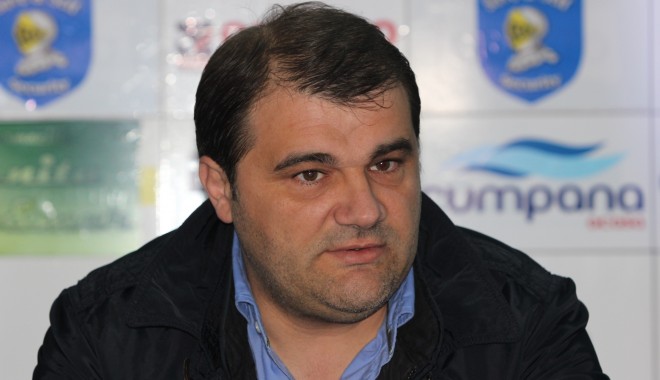 Patronul FC Farul, Giani Nedelcu refuză demisia lui Artimon - gianinedelcu5-1352636598.jpg