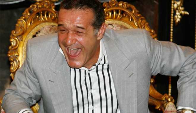 Fotbal / Gigi Becali a fost amendat cu 13.600 lei de LPF - gigi-1343204293.jpg