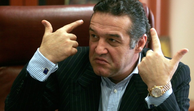 Gigi Becali va ieși din închisoare pentru a munci la clubul lui Hagi - gigibecalivaiesipenitenciar-1389202298.jpg