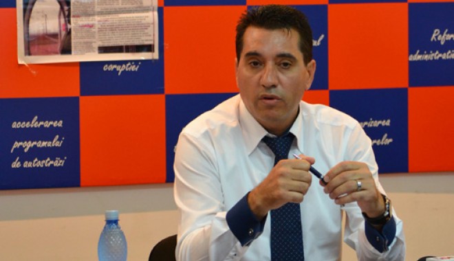 Romulus Mincă și Marian Mitrea, invitați să demisioneze din PDL - gigichiru-1308774339.jpg