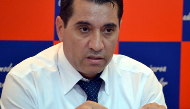PDL decide astăzi dacă boicotează referendumul - gigichiru2-1343071310.jpg