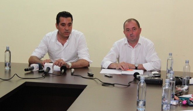 PDL Constanța organizează miting pentru susținerea lui Traian Băsescu - gigichiruconstantinchirila-1342204742.jpg