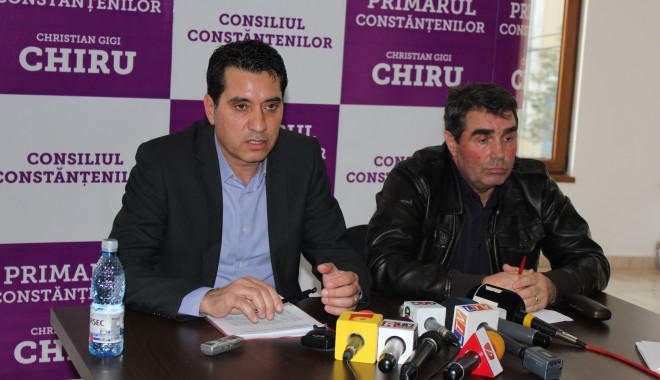 Chiru spune că va demisiona în cazul în care directorul portului nu va fi înlocuit - gigichirupetrecostel4-1333468551.jpg