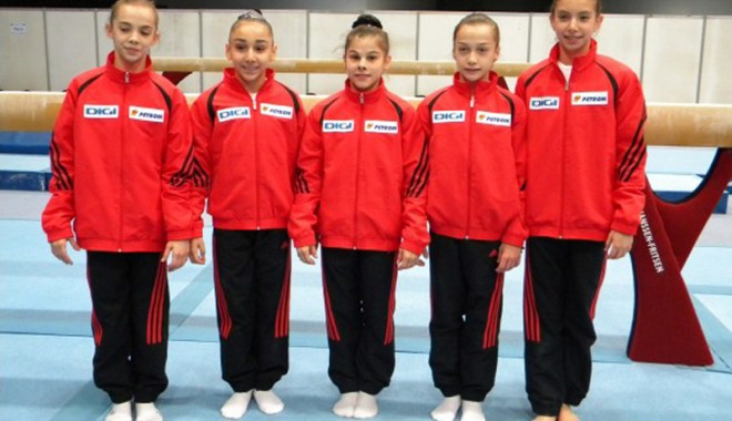 Gimnastele junioare, medaliate cu bronz la Europene - gimnastele-1400175259.jpg