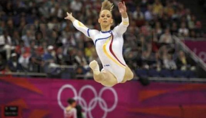 Jocurile Olimpice 2012: Gimnastele românce s-au calificat în patru finale - gimnastica-1343633130.jpg