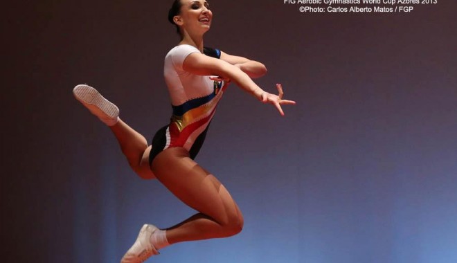Gimnastele constănțene au făcut spectacol în Portugalia la Cupa Mondială / Galerie Foto - gimnastica2-1368445522.jpg