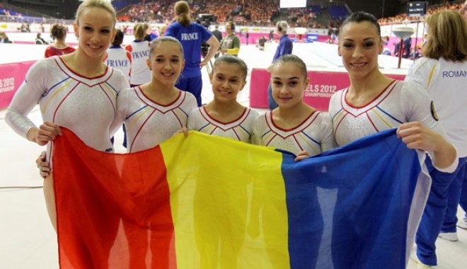 Medalii după medalii pentru fetele lui Belu - gimnasticaprosport-1336930607.jpg