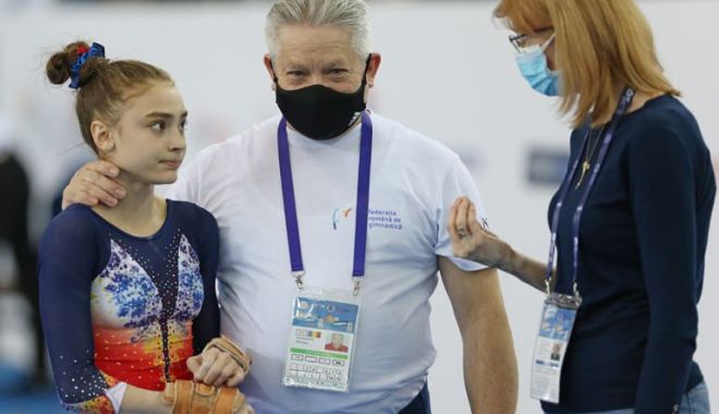 Gimnastică / Echipa de senioare a României, primele exerciţii în sala de concurs - gimnasticasala1512-1608049041.jpg