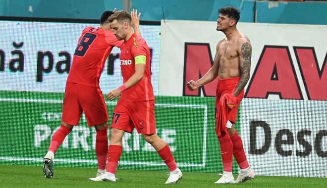 Noapte magică pe Arena Naţională. FCSB o învinge pe CFR Cluj şi îi suflă în ceafă liderului Farul - golflorinelcoman-1684134370.jpg