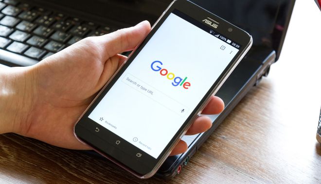 Ce au căutat românii pe Internet în 2020 - googlemobilesmartphoneasusandroi-1609328834.jpg