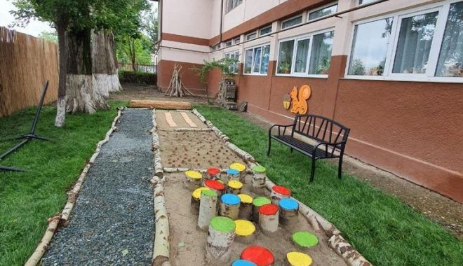 Grădină senzorială, la Centrul Şcolar pentru Educaţie Incluzivă “Maria Montessori” din Constanţa - gradina-1622733548.jpg
