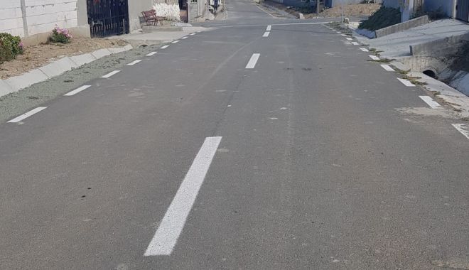Proiectul ce vizează asfaltarea străzilor din comuna Grădina, aproape de final - gradina1-1664385411.jpg