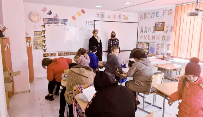 Primăria Grădina acordă tablete, laptop-uri şi alte echipamente IT, pentru elevii şi profesorii din comună - gradinaiacobici-1648566016.jpg