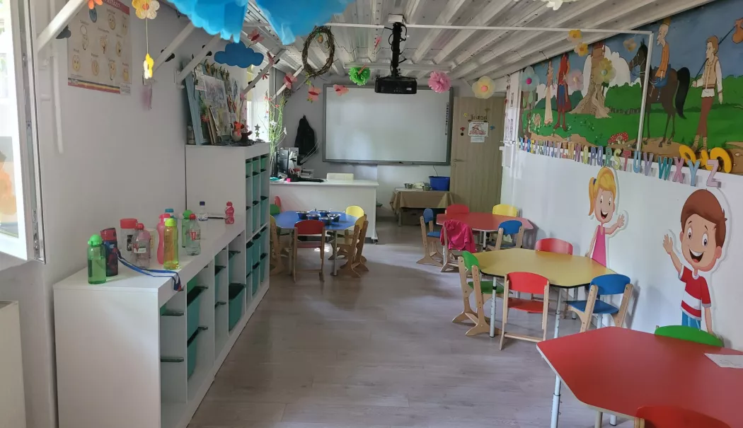 Anchetă la grădiniță, după ce un copil a fost rănit de un dulap care căzut peste el