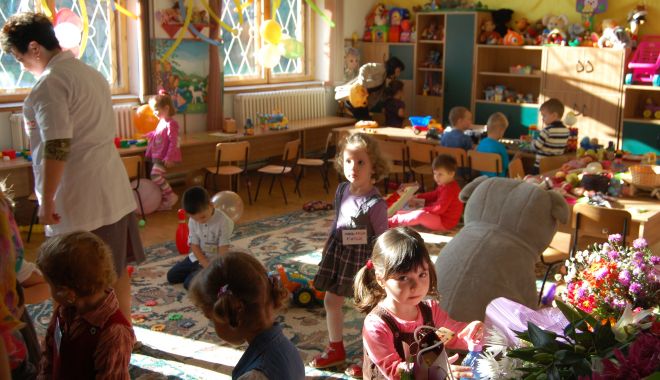 Aveți copilul la grădiniță? Cum îi puteți face acomodarea mai ușoară - gradinita2-1536653245.jpg