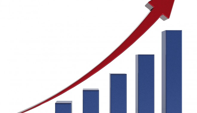 Studiu GfK / Economia României va cunoaște o creștere între 2,7% și 4,3%, în perioada 2014-2016 - grafic-1382440639.jpg
