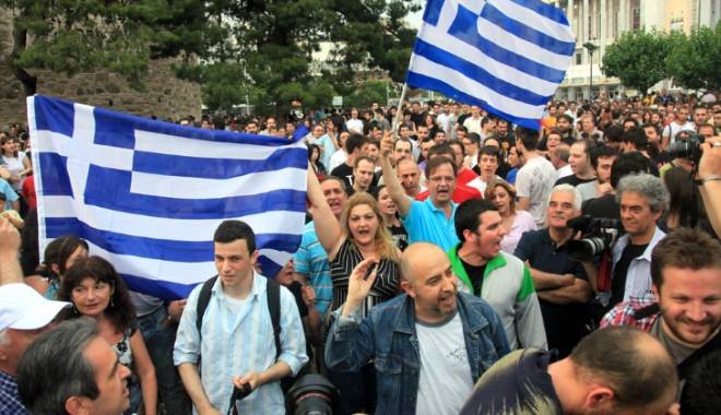 Grecia solicită un ajutor european pentru a găzdui 100.000 de refugiați - greci-1456855836.jpg