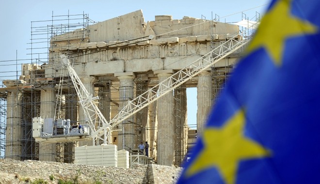 Grecia, cu un pas în afara zonei Euro - grecia-1337006873.jpg