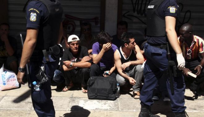 Peste 40 de migranți au fost găsiți într-un camion frigorific, în Grecia - grecia-1572878799.jpg