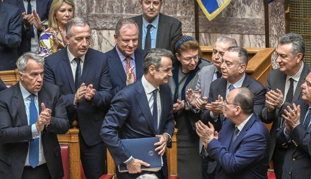Grecia: O moţiune de cenzură împotriva guvernului Mitsotakis, respinsă de deputaţi - grecia-1711900399.jpg