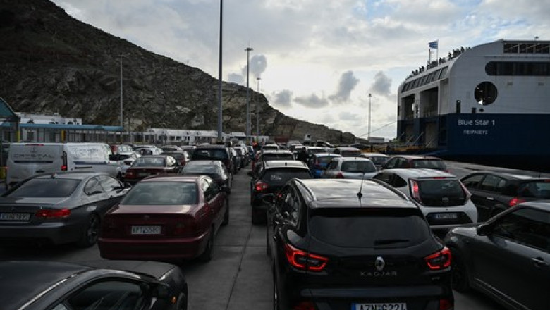 Regulă nouă pe drumurile din Grecia: detaliul din trusa auto care îți poate aduce amendă - grecia-reguli-1776503293.webp