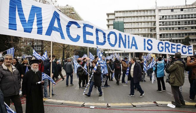 Grecia: Protest la Atena împotriva folosirii numelui de Macedonia de către FYROM - greciaprotestlaatena-1517830010.jpg