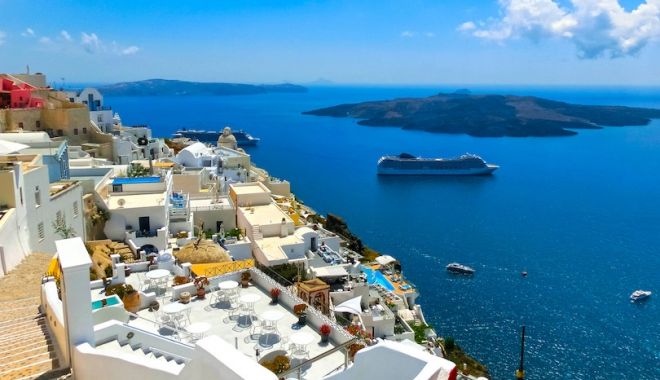 Weekend cu călduri toride în Grecia - greciatemperaturi-1653677393.jpg