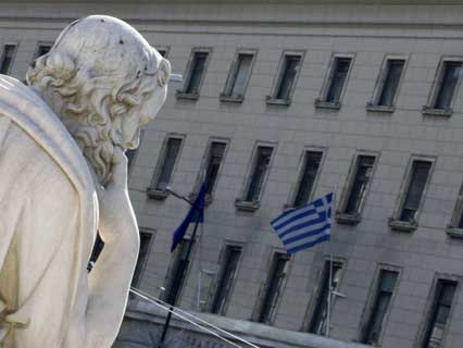 Grecia a devenit ''insolvabilă'', potrivit ministrului britanic al comerțului - greecefiscalcrisisz-1311255013.jpg