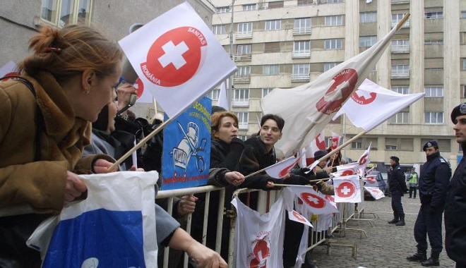 Greva din sănătate, amânată - greva-1385635785.jpg