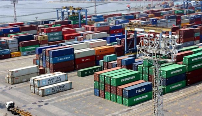 Grevă în cel mai mare terminal de containere din Indonezia - grevaindonezia-1502186275.jpg