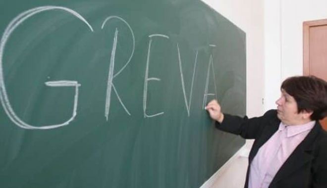 Simularea examenului de evaluare națională VA FI BOICOTATĂ ÎN PESTE O MIE DE ȘCOLI - grevaprofesori-1520154475.jpg