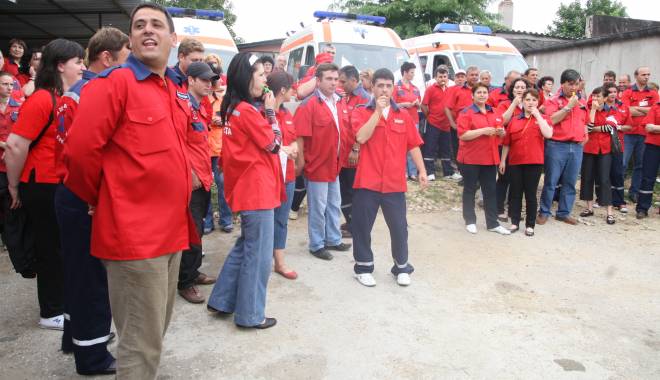 Ambulanța Constanța a dublat numărul echipajelor pentru 1 mai - grevaserviciulambulanta9-1430381260.jpg
